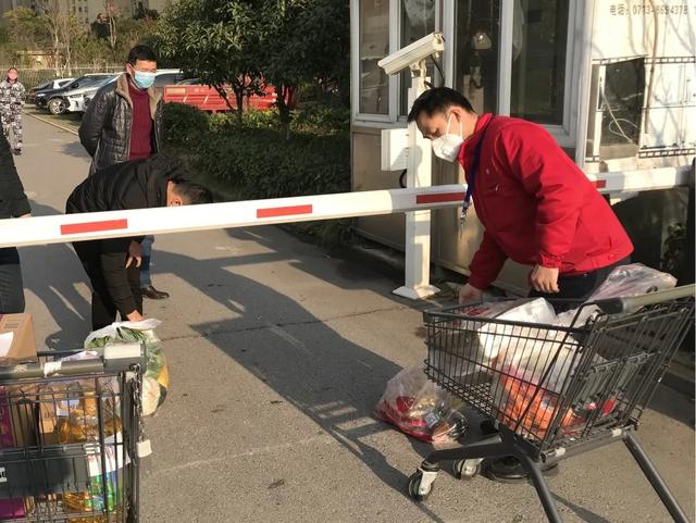 黃1.jpg